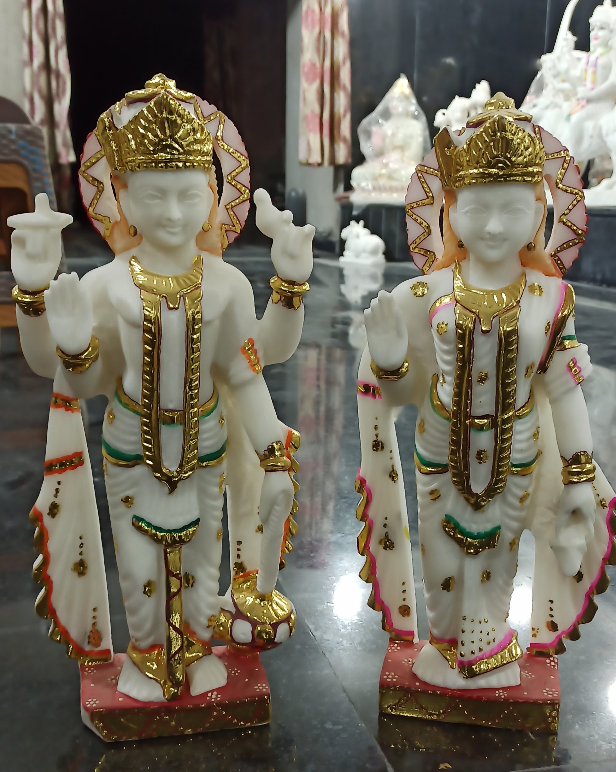 Golden jewelry work version